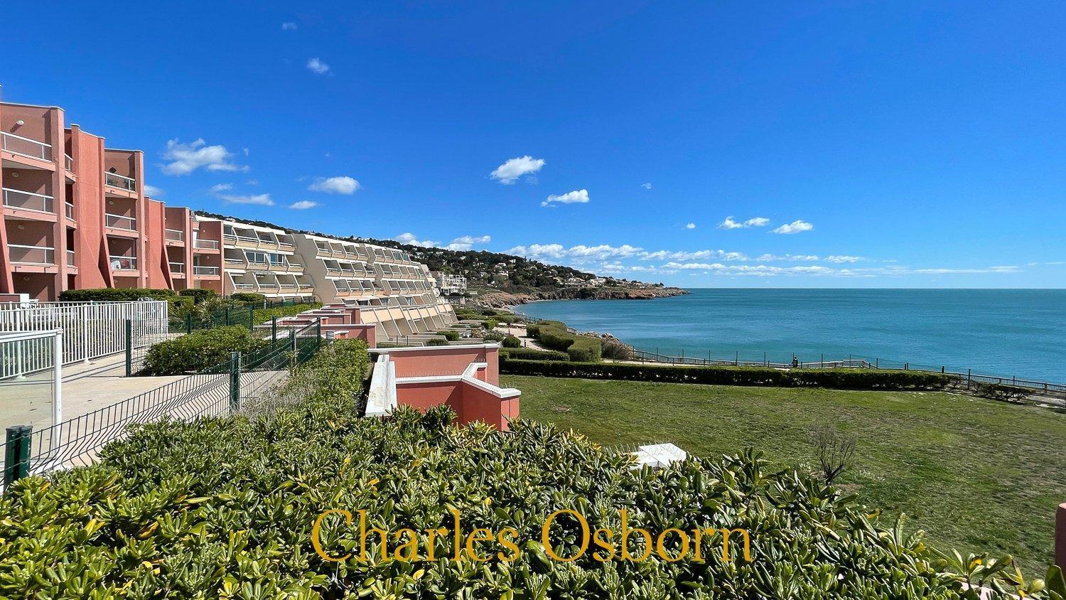 Au Cayenne, Terrasse Et Vue Mer Sète Exteriér fotografie